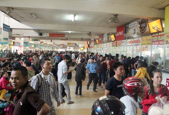 อำนวยความสะดวกให้กรรมกรผู้ใช้แรงงานกลับบ้านเกิดฉลองปีใหม่